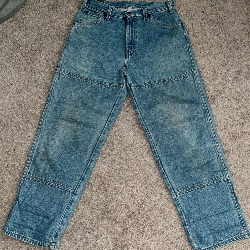 Size:28-30 Brand:Dickies (vintage) for men or woman (worn)